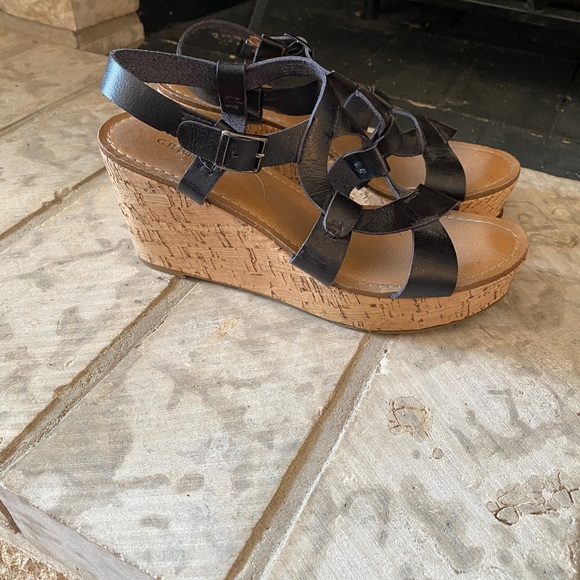 BASS AND CO- leather cork wedges Sz 7 - Picture 1 of 7